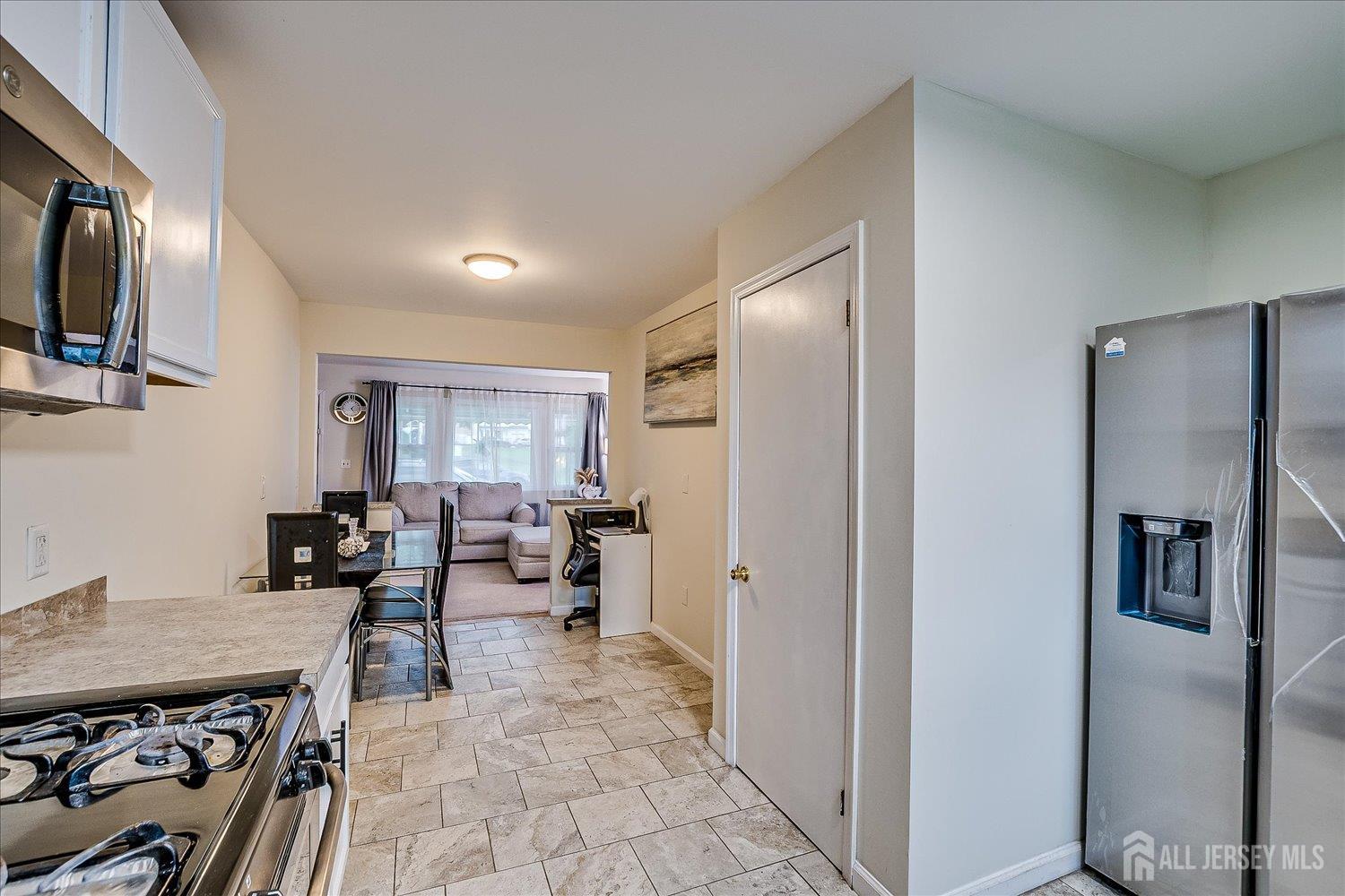 54 Holly Street, Port Reading, NJ, 07064 image 17