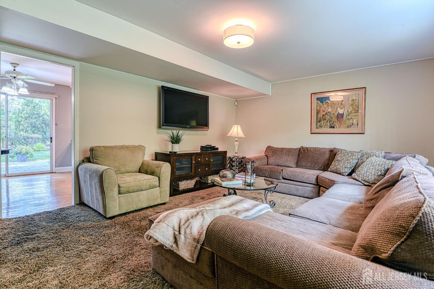 36 Beacon Hill Drive, East Brunswick, NJ, 08816 image 16