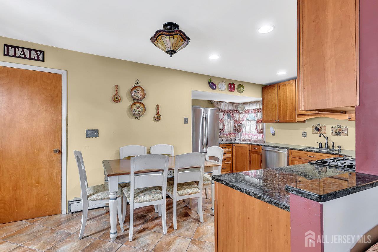 22 Westbury Road, Iselin, NJ, 08830 image 14