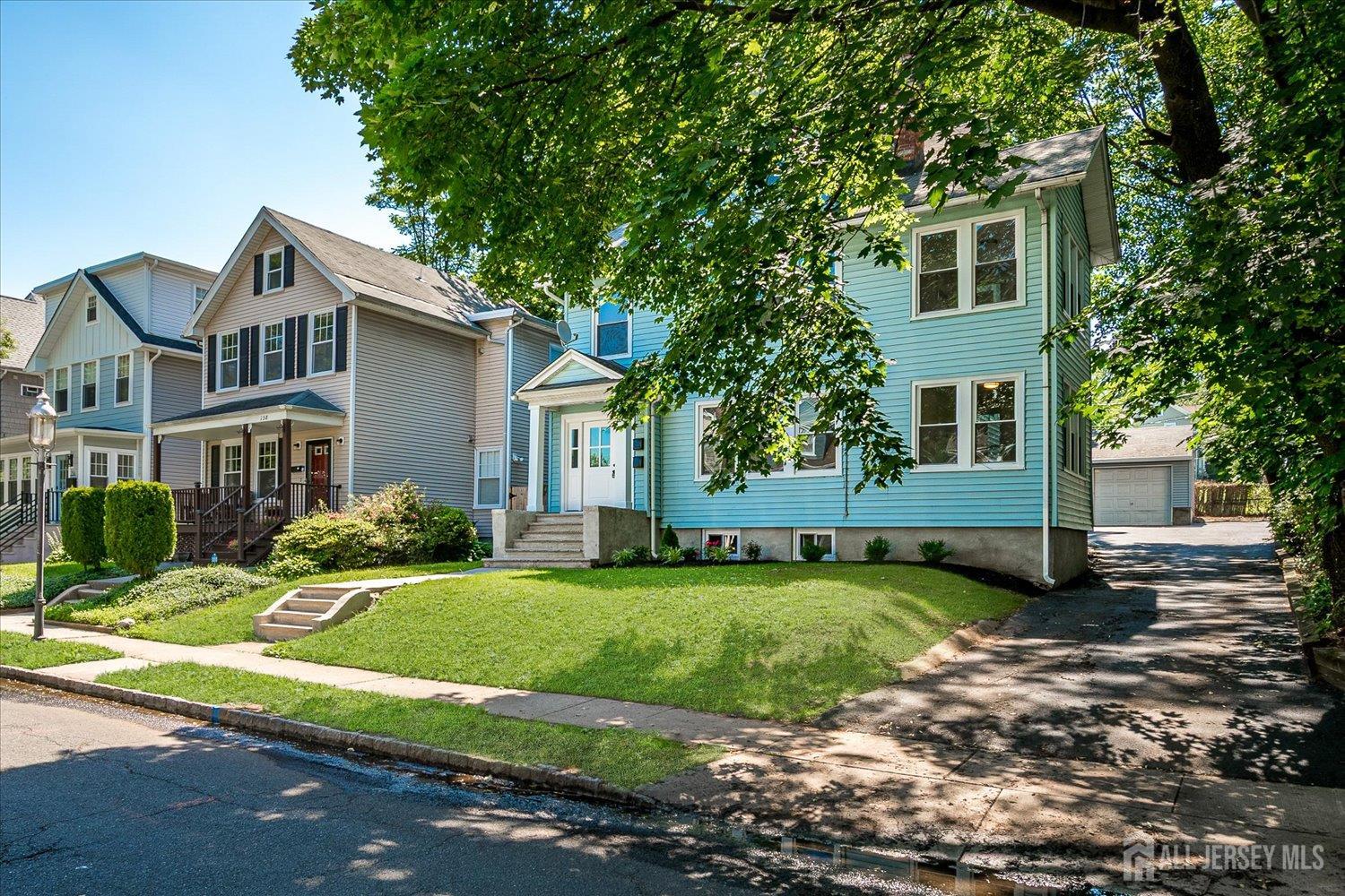 160 Academy Street Image 3
