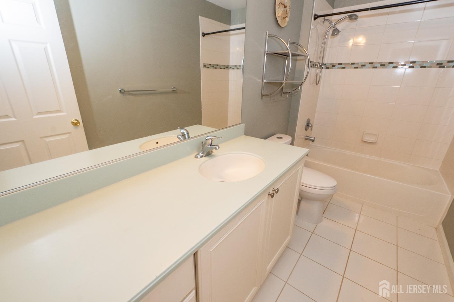 1473 Parillo Court, North Brunswick, NJ, 08902 image 34