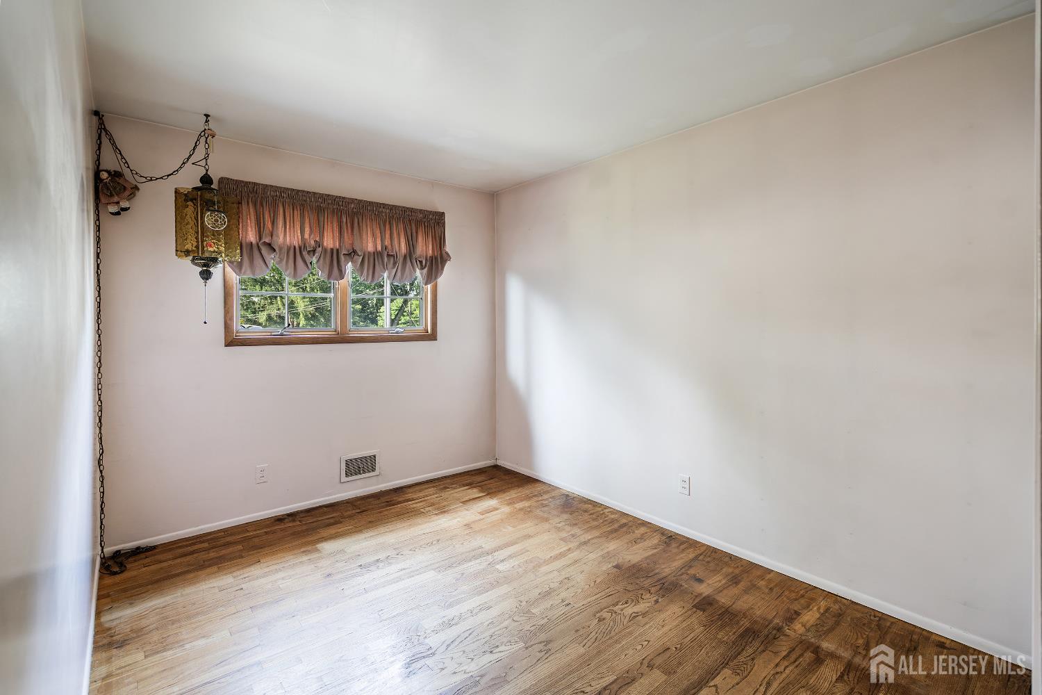 6 Bates Court, Old Bridge, NJ, 08859 image 11