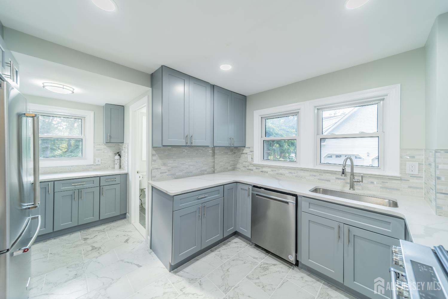 901 Palmer Avenue, Holmdel, NJ, 07733 image 13