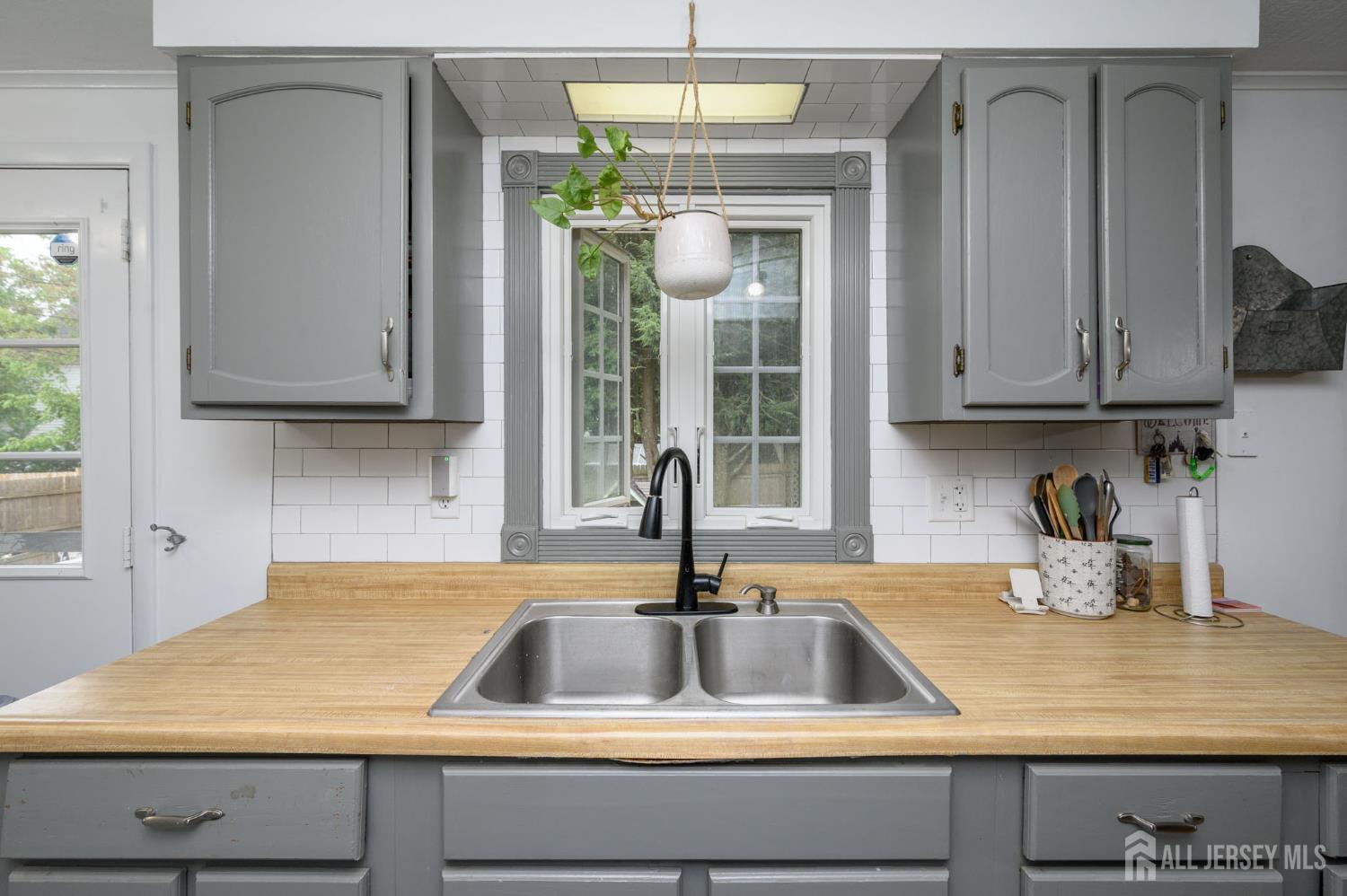 1 Washington Avenue, Helmetta, NJ, 08828 image 13