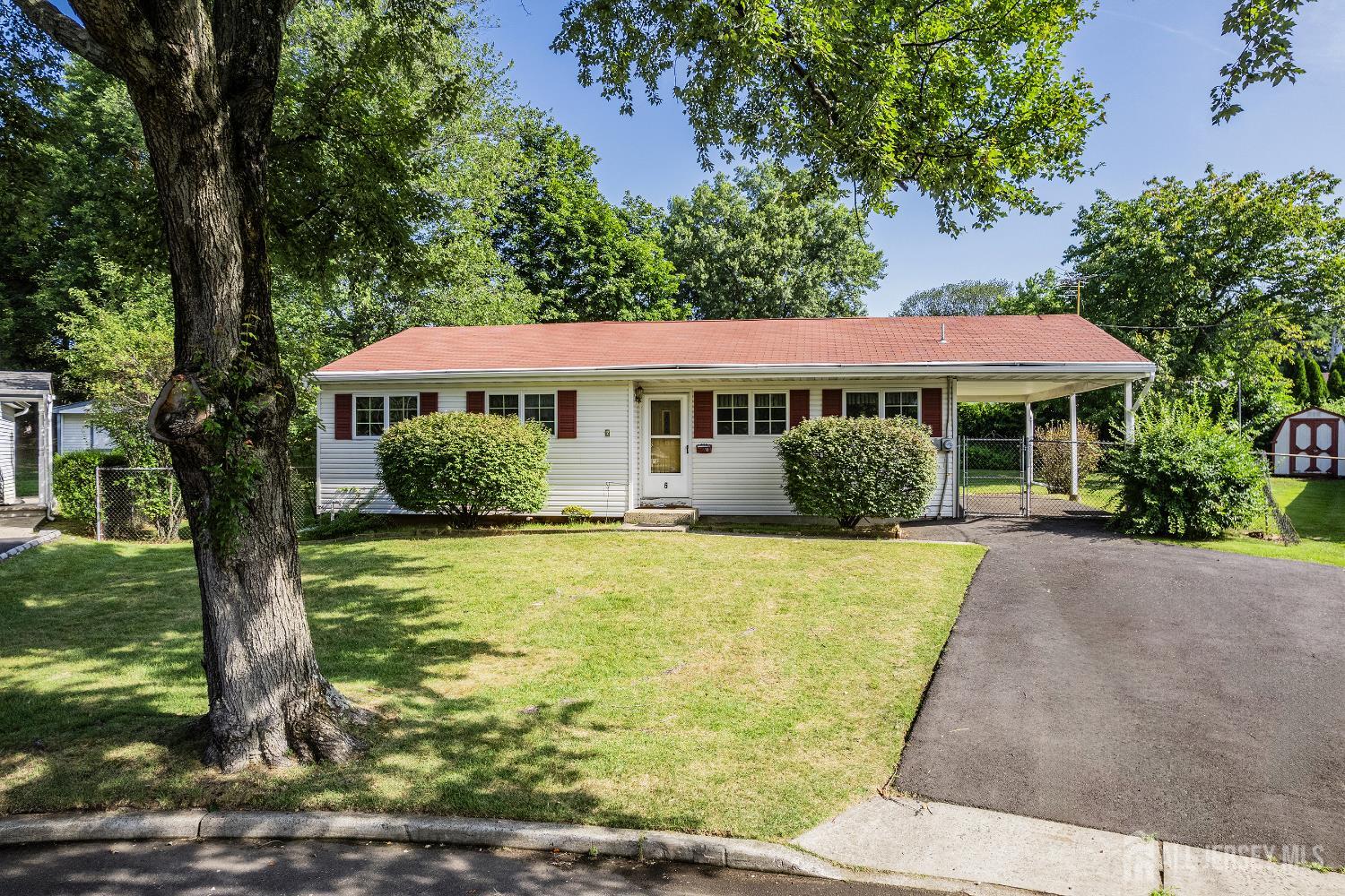 6 Bates Court Image 3