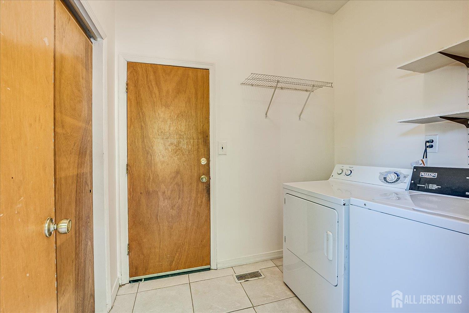 11 Allison Drive, East Brunswick, NJ, 08816 image 16