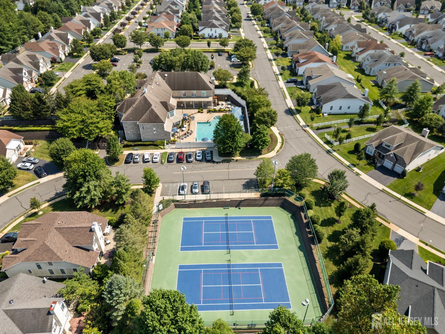 319 Highgate Court Image 3