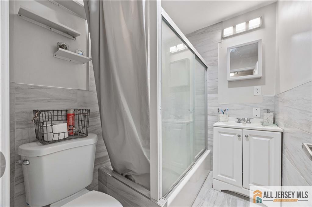 106 Newark Avenue Image 5