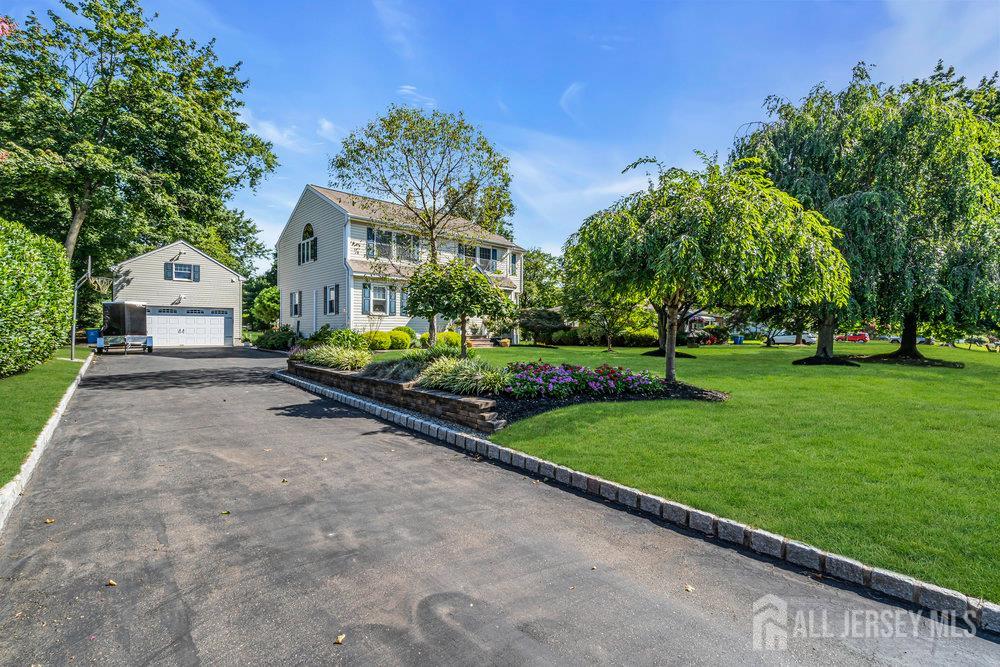 87 Amwell Road Image 4