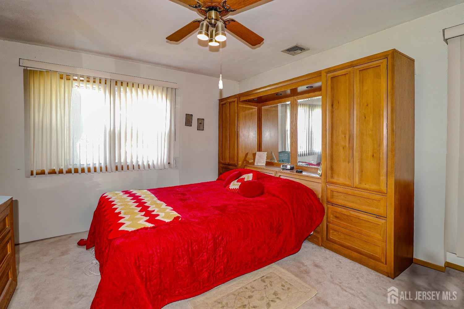 50 Clover Avenue, Colonia, NJ, 07067 image 13