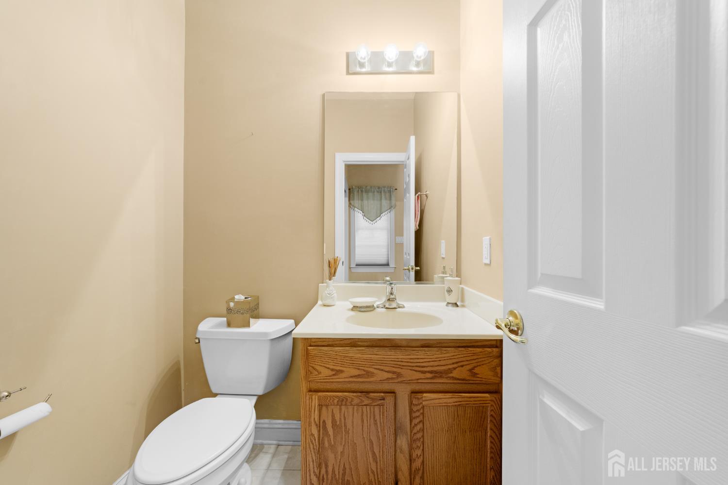 319 Highgate Court, Marlboro, NJ, 07746 image 10