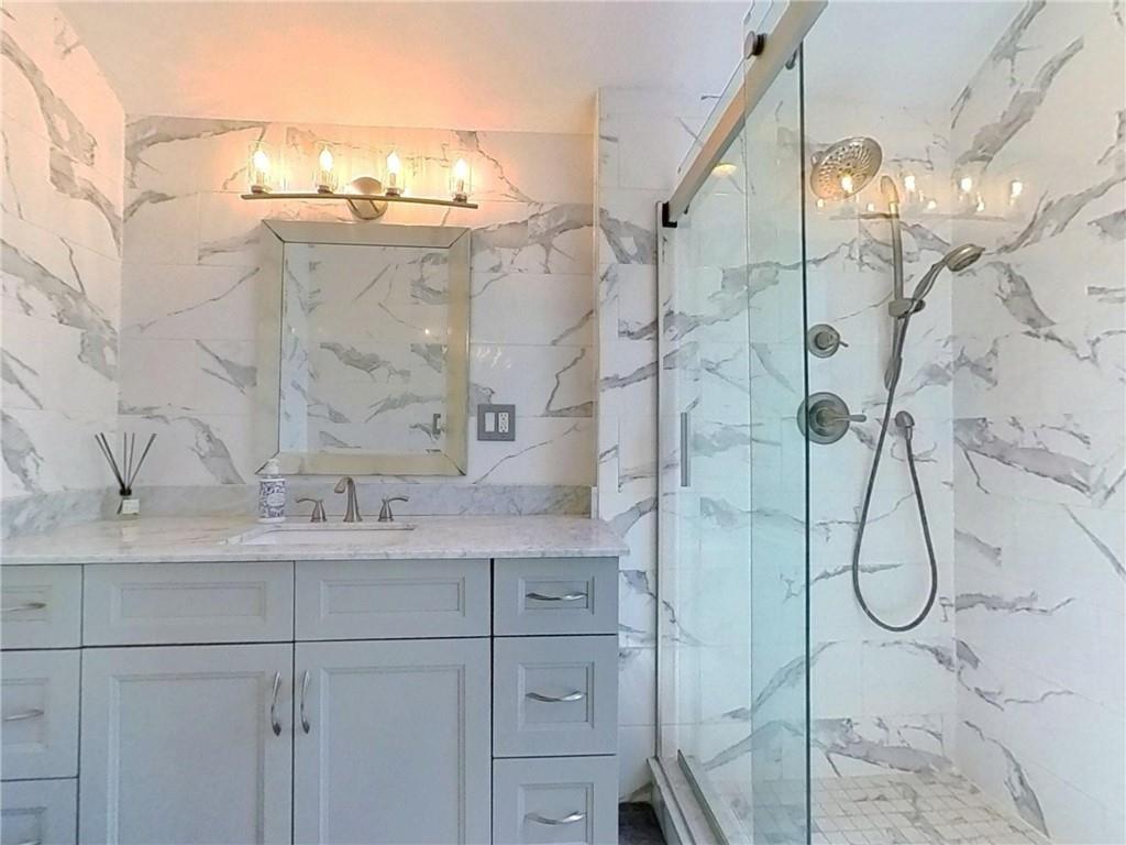 44 Comfort Court, Staten  Island, New York, 10312 image 19