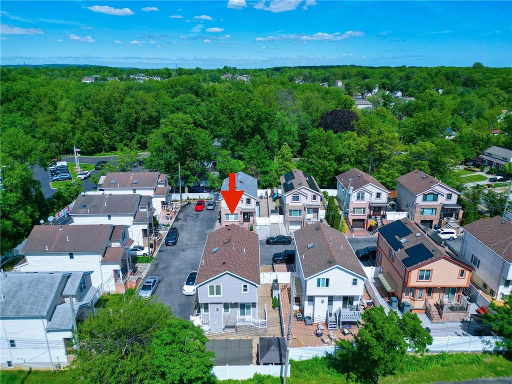 44 Comfort Court, Staten  Island, New York, 10312 image 7