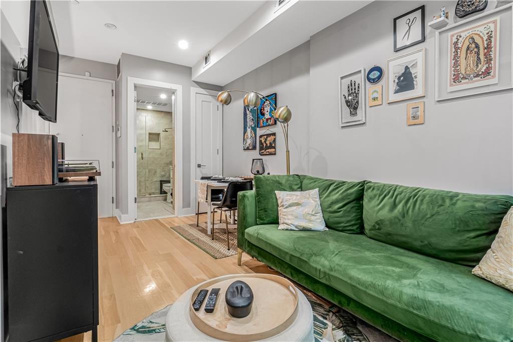 573 Gates Avenue 2R, Brooklyn, New York, 11221 image 8