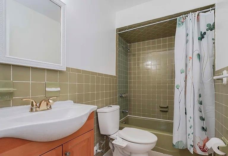 86 Tioga Street, Staten  Island, New York, 10301 image 15