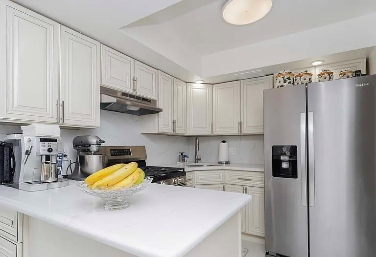 86 Tioga Street, Staten  Island, New York, 10301 image 16