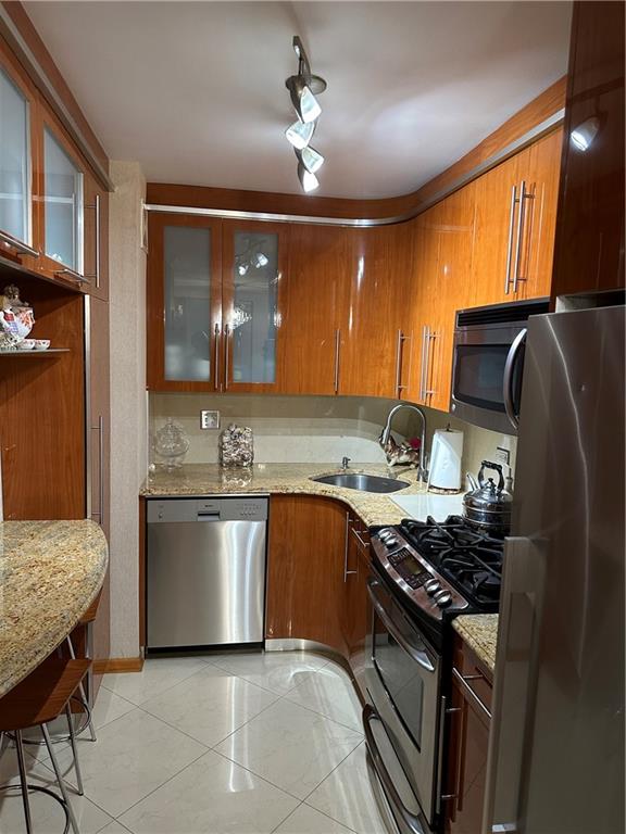 35 Seacoast Terrace 17F, Brooklyn, New York, 11235 image 10