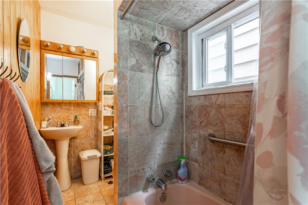 31 Crescent Avenue, Staten  Island, New York, 10301 image 22