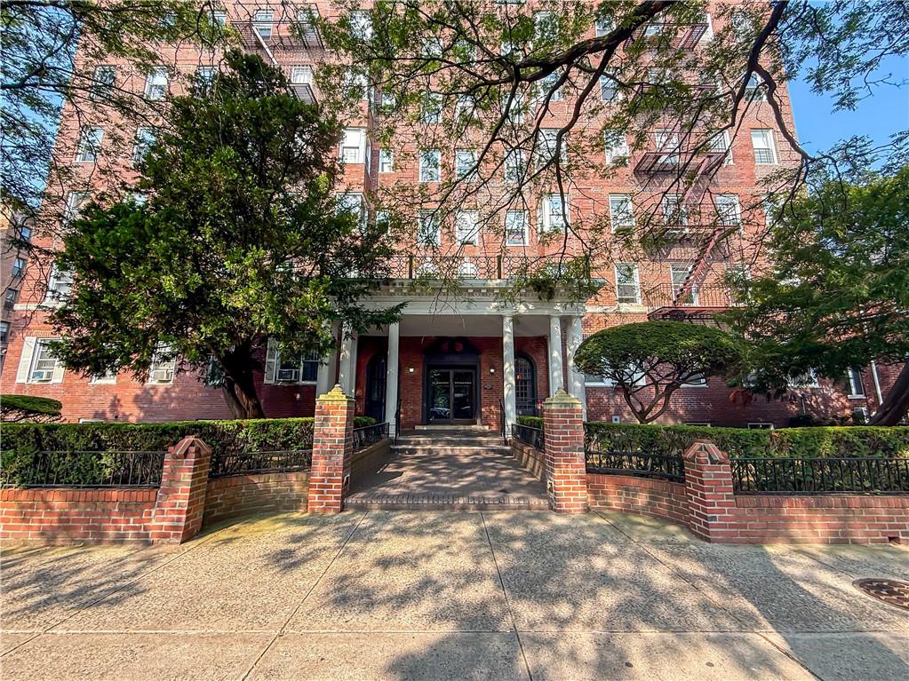 1500 Ocean Parkway 4G, Brooklyn, New York, 11230