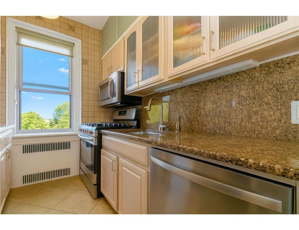 1500 Ocean Parkway 4G, Brooklyn, New York, 11230 image 15
