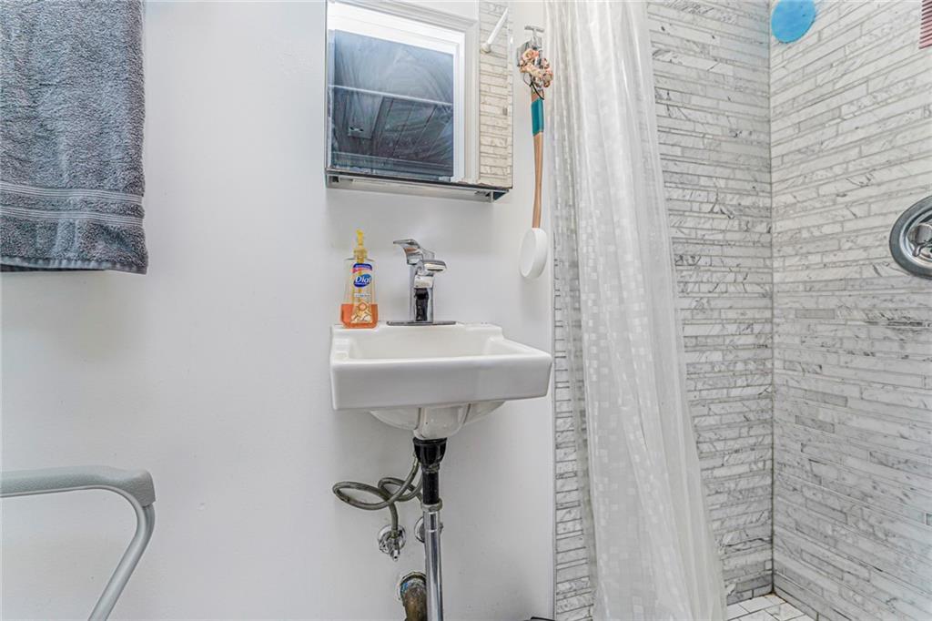 2622 Fillmore Avenue, Brooklyn, New York, 11229 image 25