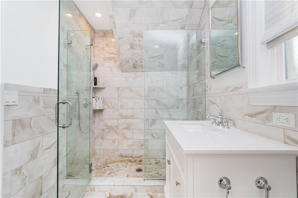 90 Alter Avenue, Staten  Island, New York, 10304 image 27