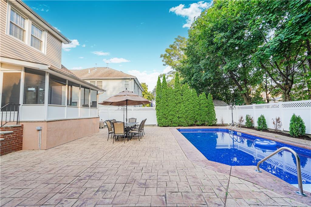 90 Alter Avenue, Staten  Island, New York, 10304 image 8