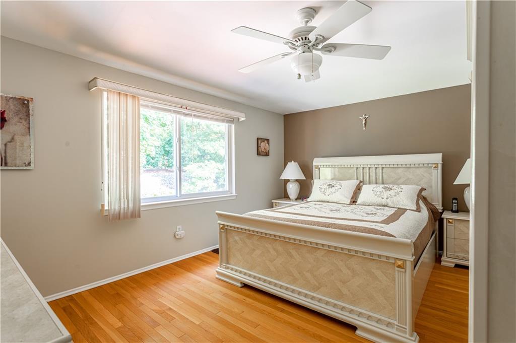 132 South Railroad Avenue, Staten  Island, New York, 10305 image 16