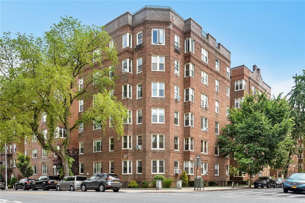 9281 Shore Road 602, Brooklyn, New York, 11209 image 15