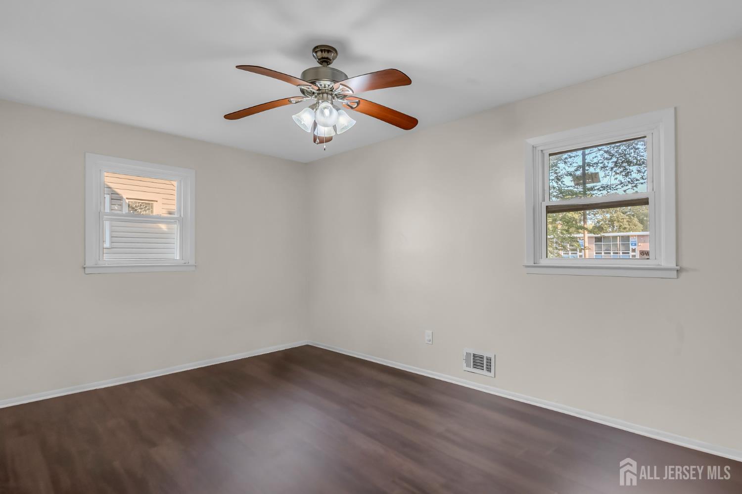 58 Rose Street, Edison, NJ, 08817 image 21