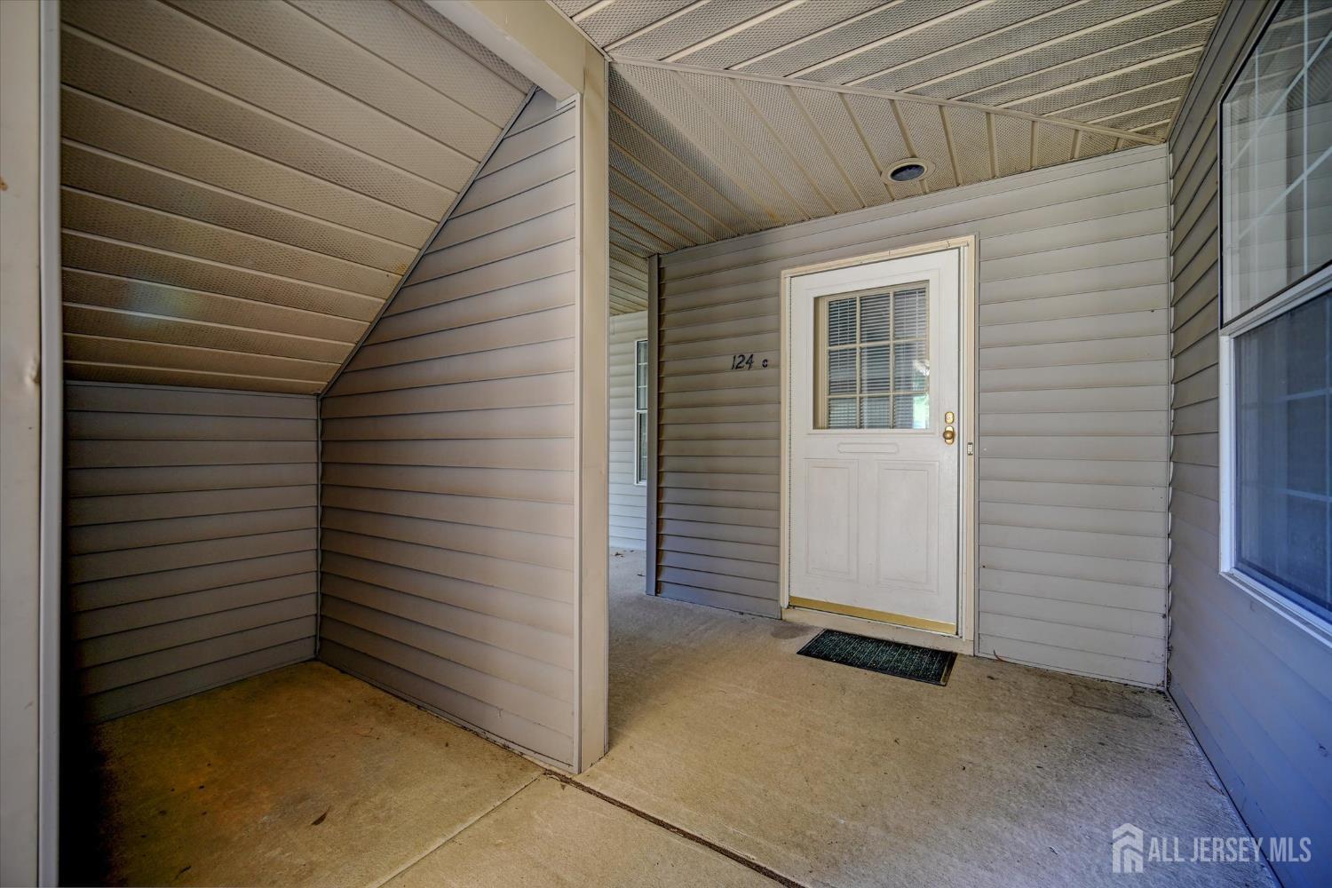 124 Concordia Circle C Image 3