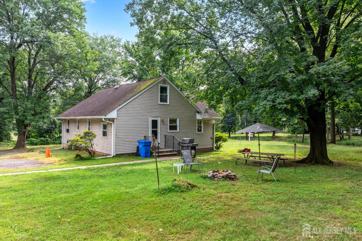 460 Sidney Road Image 4