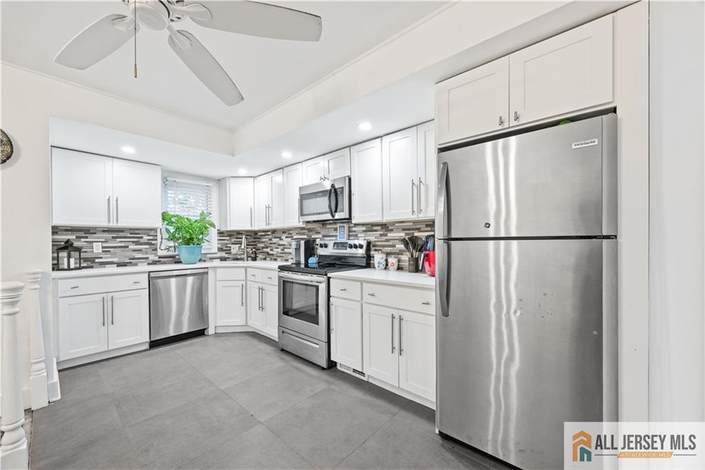 106 Newark Avenue, Union Beach, NJ, 07735 image 16