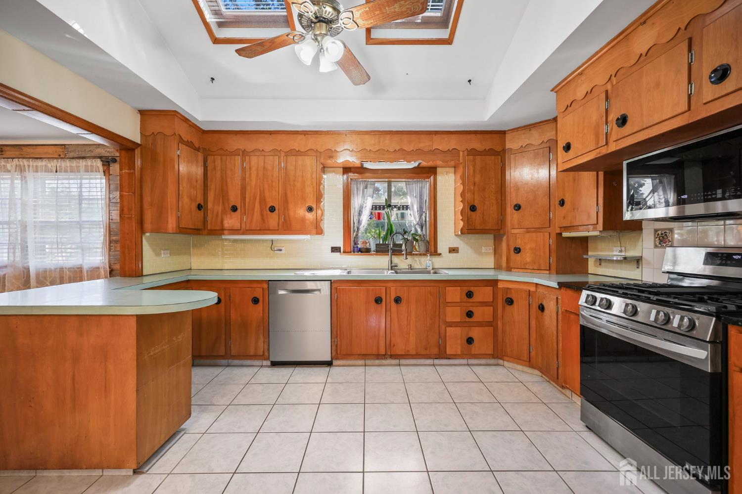 125 Main Street, Helmetta, NJ, 08828 image 9