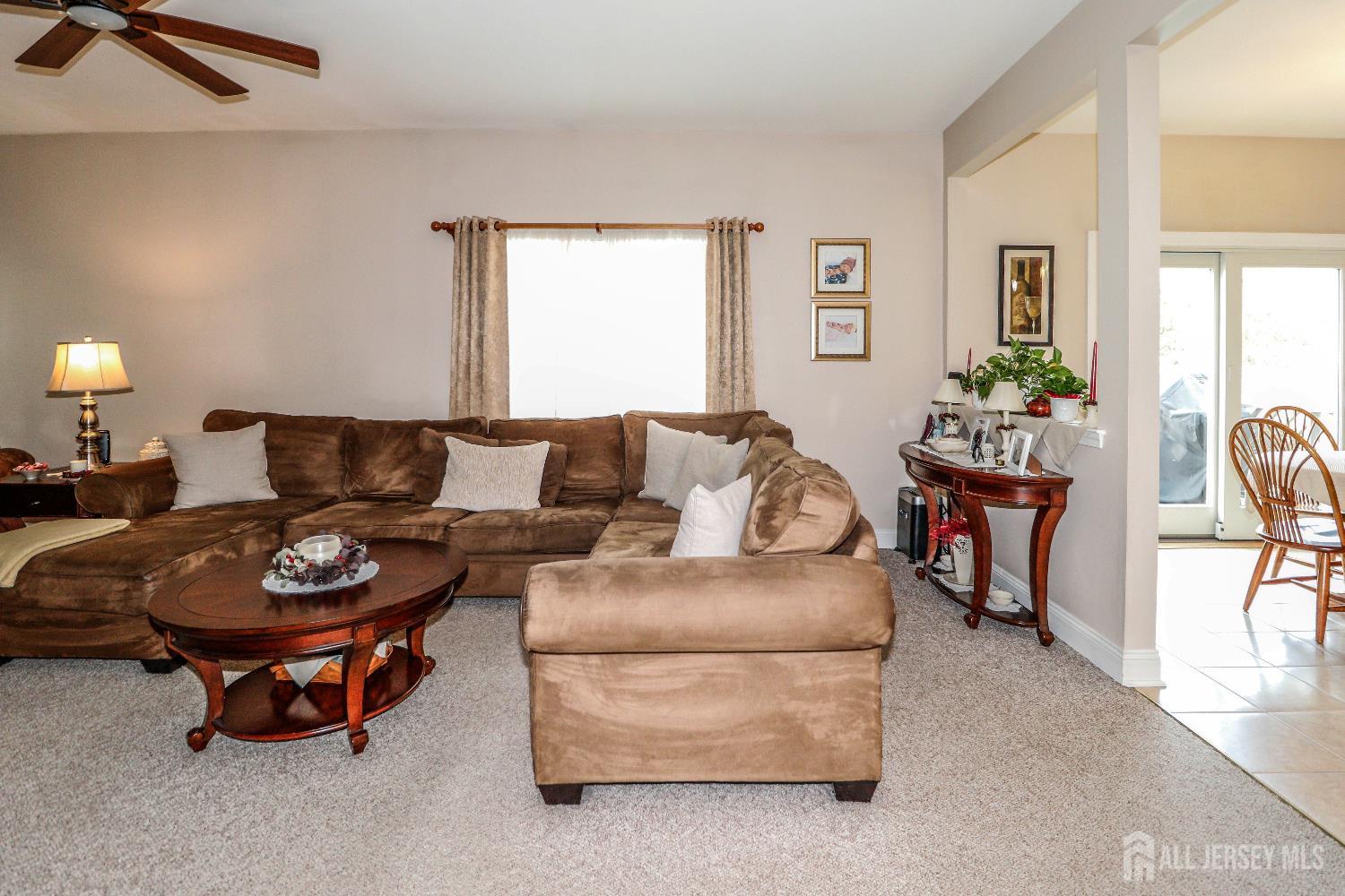 12 Zeller Drive, Franklin Twsp, NJ, 08873 image 22