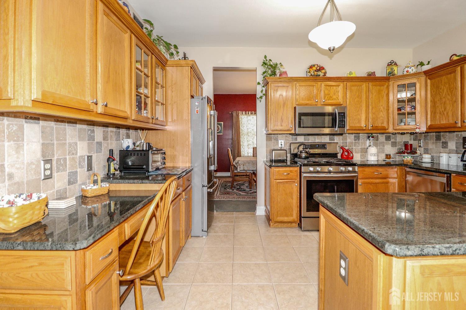 12 Zeller Drive, Franklin Twsp, NJ, 08873 image 14