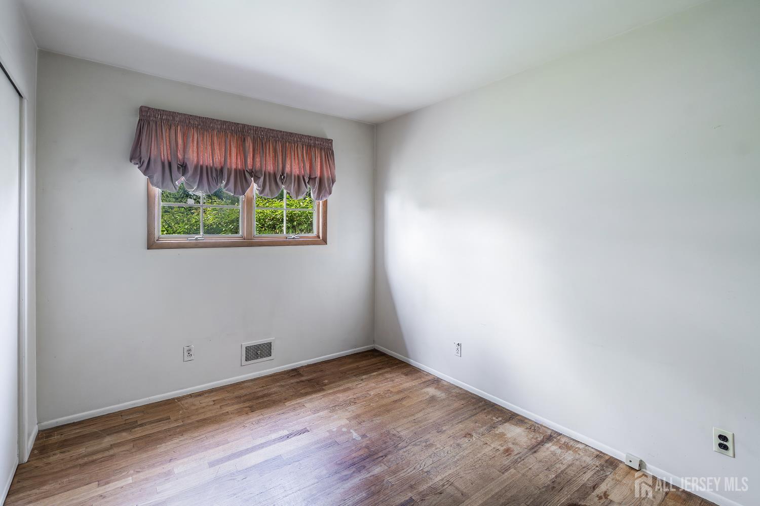 6 Bates Court, Old Bridge, NJ, 08859 image 10