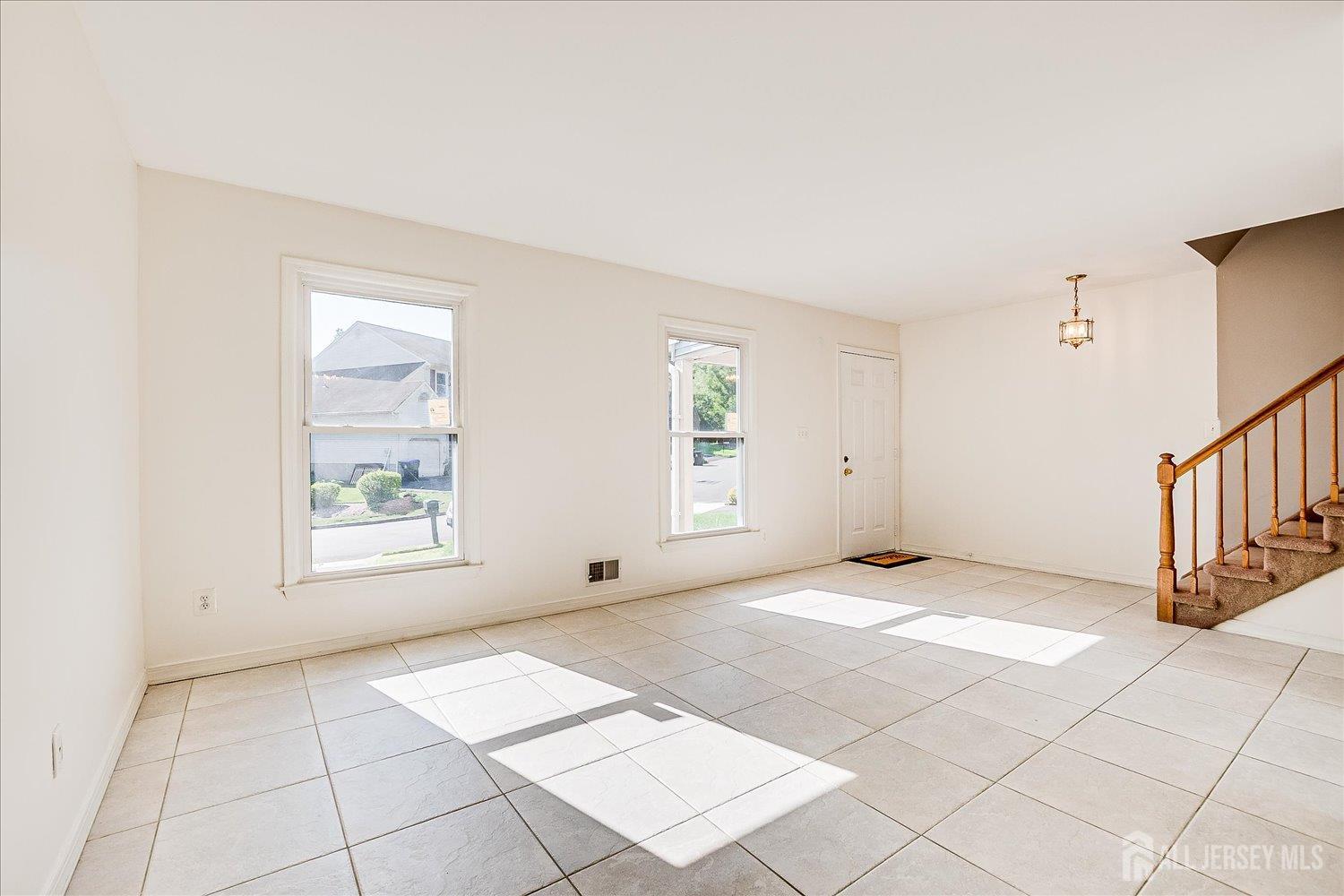 11 Allison Drive Image 4
