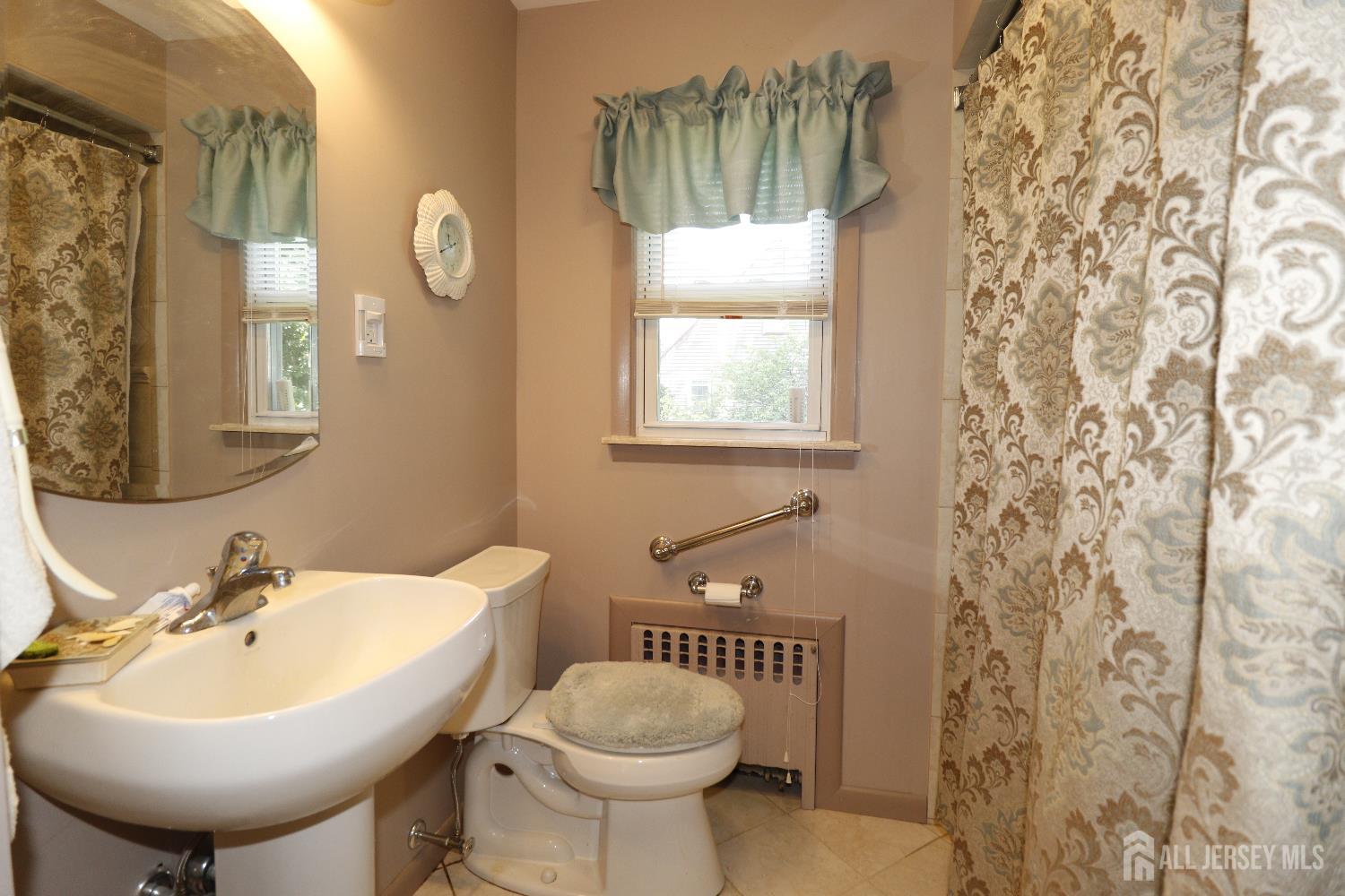 50 Clover Avenue, Colonia, NJ, 07067 image 14