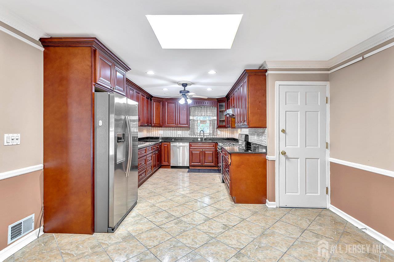 9 Wilkens Drive, Piscataway, NJ, 08854 image 10