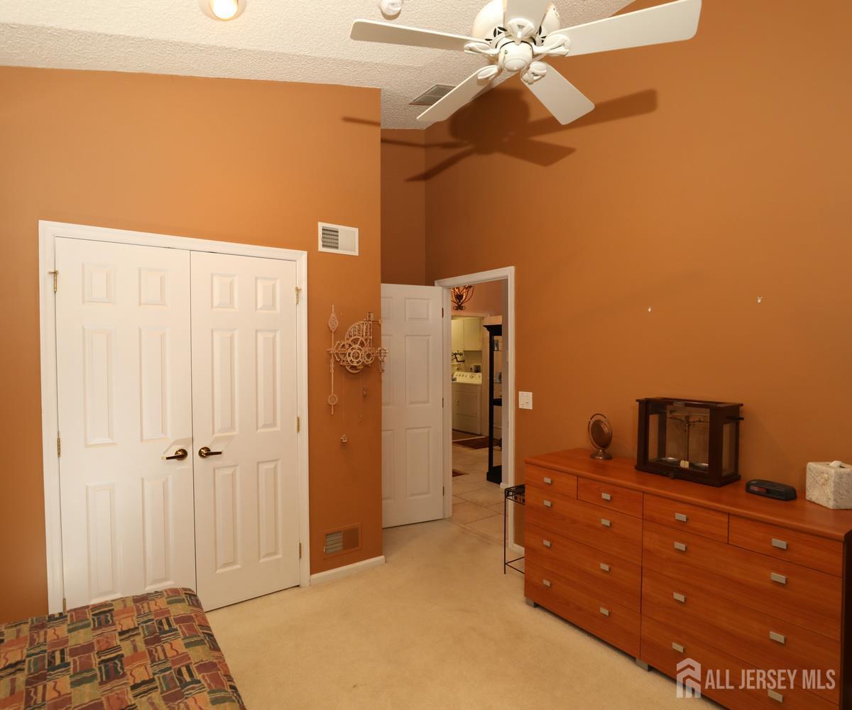 18 Kingston Court Image 3