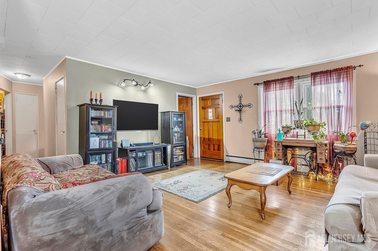22 Westbury Road Image 5