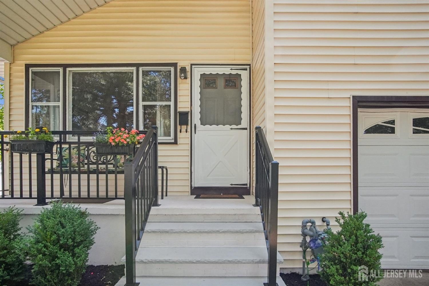 503 Washington Avenue Image 3
