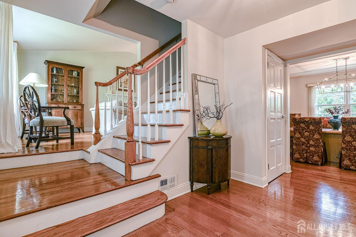 36 Beacon Hill Drive Image 3