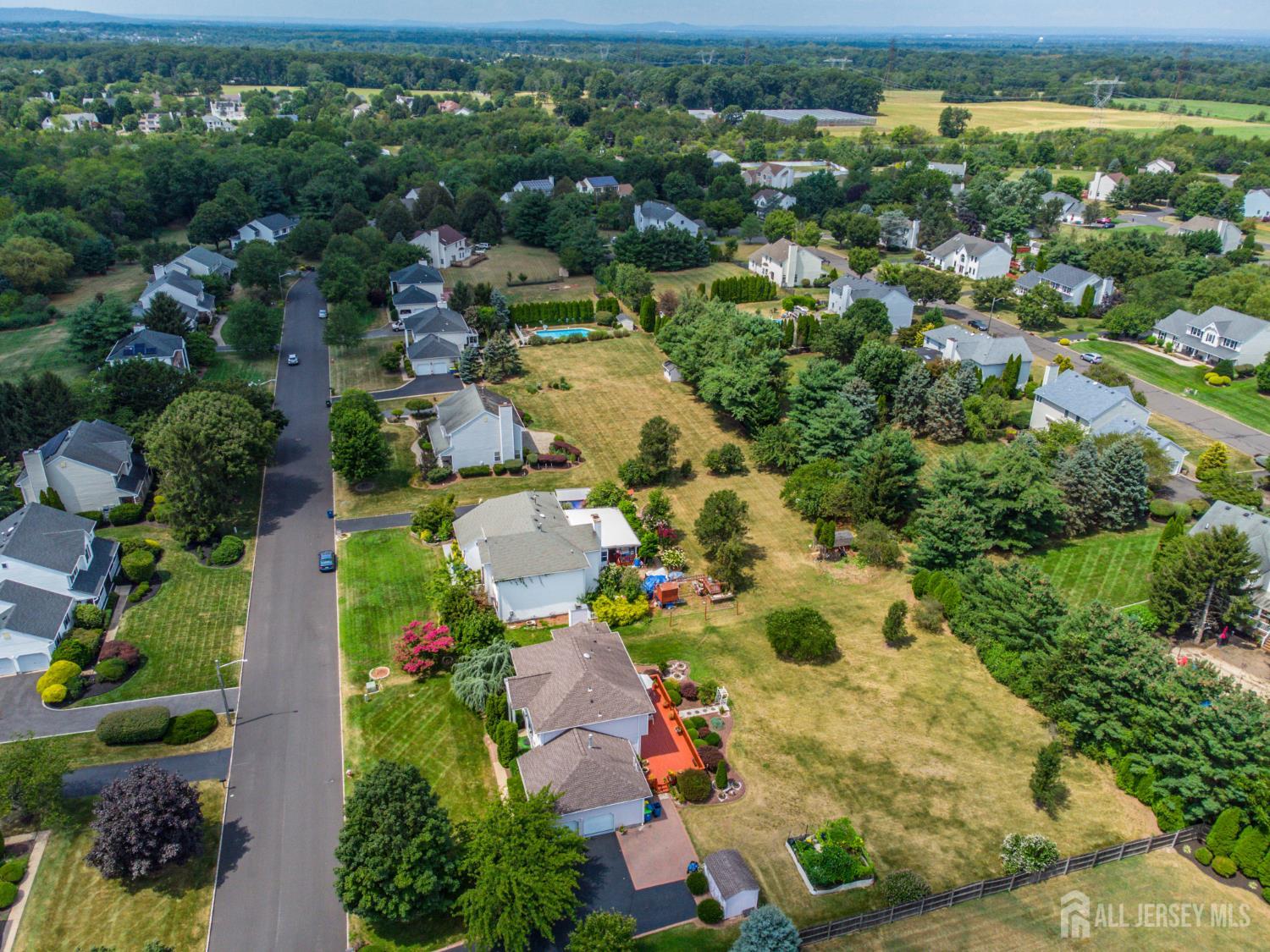 12 Zeller Drive, Franklin Twsp, NJ, 08873 image 46