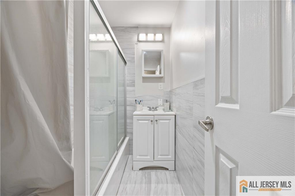 106 Newark Avenue, Union Beach, NJ, 07735 image 6