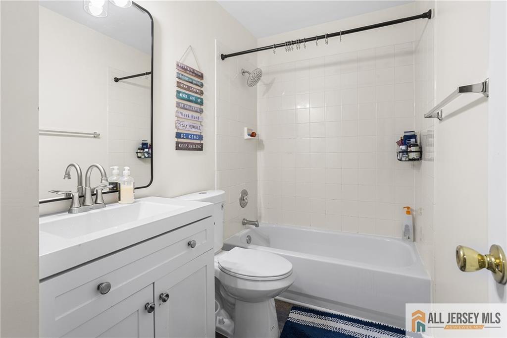 1508 Plymouth Road, North Brunswick, NJ, 08902 image 14