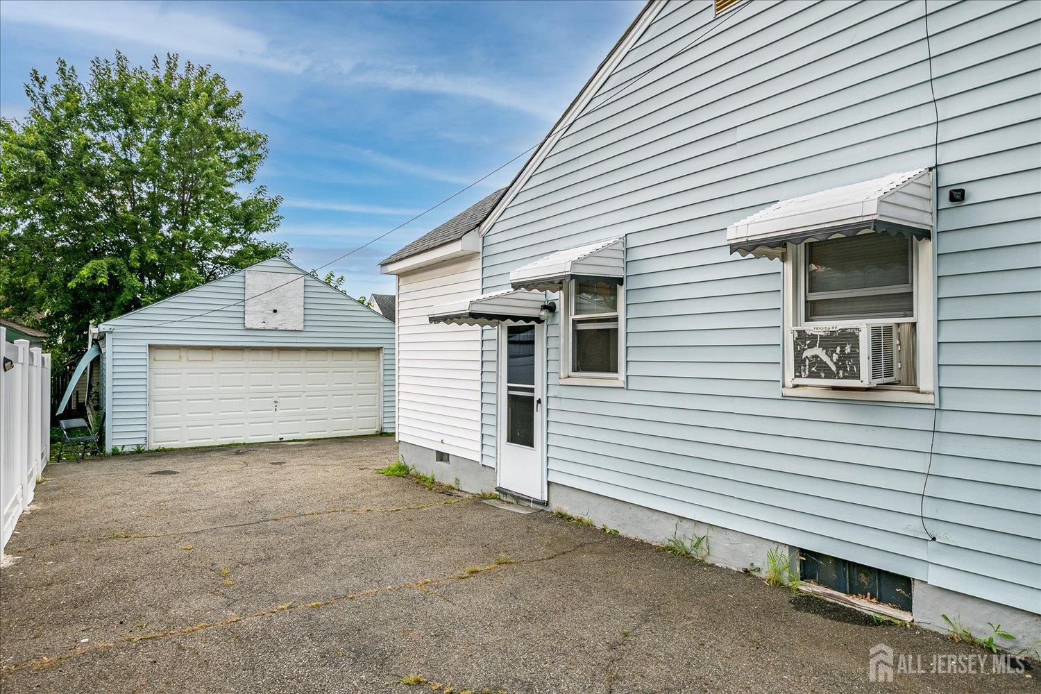 54 Holly Street, Port Reading, NJ, 07064 image 28