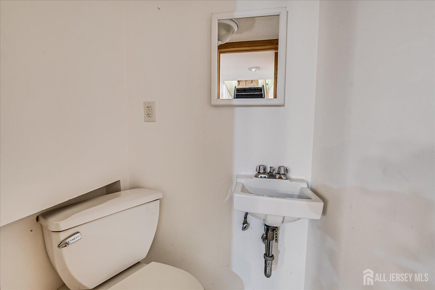11 Allison Drive, East Brunswick, NJ, 08816 image 33
