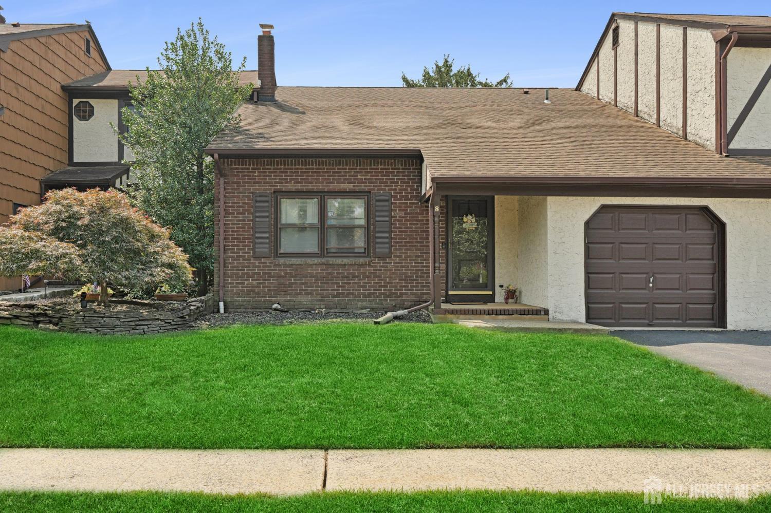 8 Ashford Court 1208 Image 3